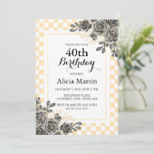 Zwart Roos Peach & White Checkered Verjaardag Kaart (Staand voorkant)