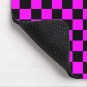 Zwart + Roze Check Checkerboard Patroon Muismat (Hoek)