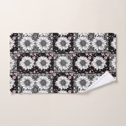 Zwart, Roze en Witte Bloemen Patchwork Patroon Bad Handdoek (Handdoek)