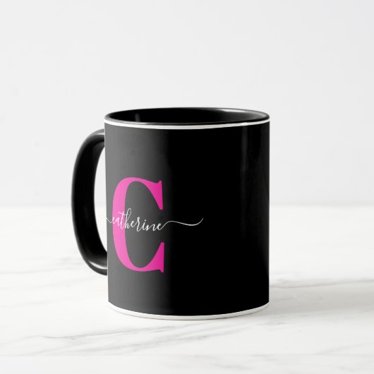 Zwart Roze Moderne Stijlvolle Script Monogram Naam Mok (Voorkant links)