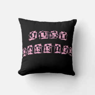 Zwart roze net getrouwd kussen