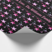 Zwart Roze Paarse Kerststerren Patroon Tekst toevo Cadeaupapier (Hoek)