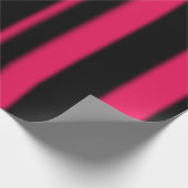 Zwart-roze strepen cadeaupapier (Hoek)