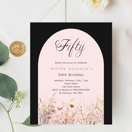 Zwart roze wilde bloem bloemenbudget 50e verjaarda