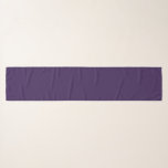Zwart Russisch, diep paars Sjaal<br><div class="desc">Zwart Russisch, ook bekend als Russisch violet, is een verzadigd, zeer donker, warm violet. Het eerste geregistreerde gebruik van Russisch violet als kleurnaam in het Engels was in 1926.</div>