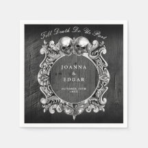 Zwart rustiek hout schedels gotische bruiloft