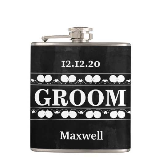 Zwart schoolbord De Groomsman bruiloft Heupfles (Voorkant)