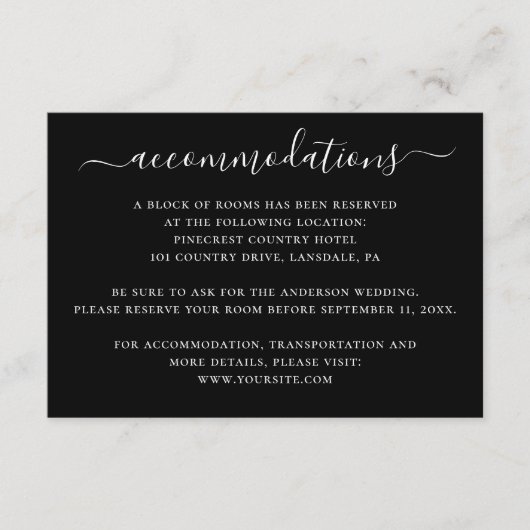 Zwart script minimalistische bruiloft accommodatie informatiekaartje (Voorkant)