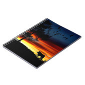 Zwart silhouet van Wolf, vogels en bomen in de zon Notitieboek (Linkerzijde)