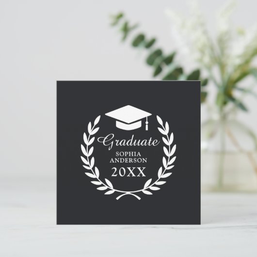 Zwart Slank Afstuderen Laurel Wreath School Emblee Bedankkaart (Staand voorkant)