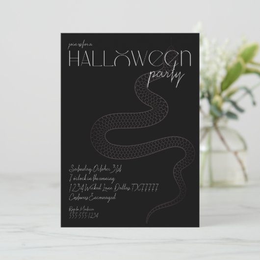 Zwart Snake Witchy Halloween Feest Kaart (Staand voorkant)