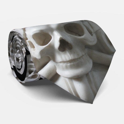 Zwart Stropdas met perforerende schedels en Botten (Opgerold)