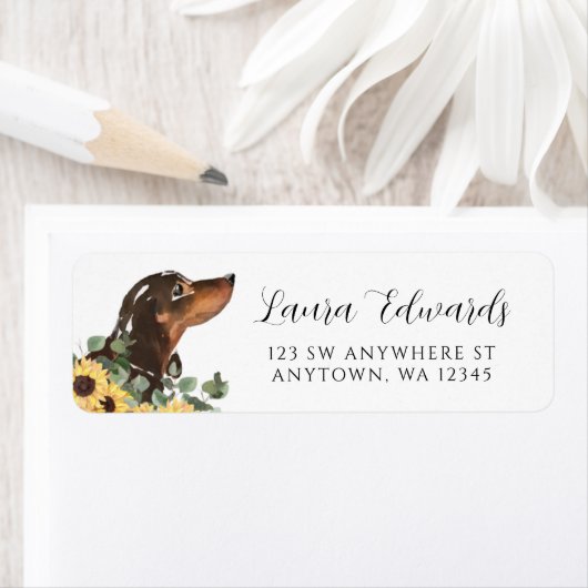 Zwart Tan Dachshund Zonnebloem Eucalyptus Etiket (Insitu)