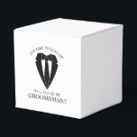 Zwart Trouwpak en Stropdas Groomsman Voorstel Bedankdoosjes<br><div class="desc">Maak uw bruiloft onvergetelijk - Voeg een persoonlijk tintje toe met een groomsman-voorstel voor geschenkdozen met een zwart pak en een stropdas-illustratie met groomsmen-voorstelbericht in een klassiek serif-lettertype.</div>