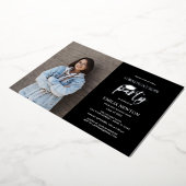 Zwart Verticaal Photo Graduation CAP-script Folie Uitnodiging (Gedraaid)