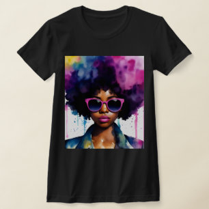 Zwart Vrouw Afro Haar en Zonnebril Regenboog Kunst T-shirt