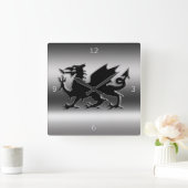 Zwart welsh dragon voor metallisch uitzicht vierkante klok (Huis)