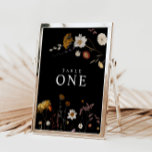 Zwart Wildflower Tafelnummer Kaarten<br><div class="desc">Trouwtafelnummers worden gekenmerkt door boho-stijl,  bloemsierkunst,  zwarte en beige kleuren,  tot creëer een unieke,  eclectische uitstraling die deze tafelnummers een natuurlijke esthetiek maakt.</div>