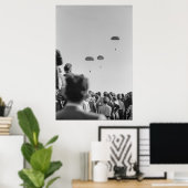 Zwart-wit 1968 Paratrooper Show met Kroes Poster (Thuiskantoor)