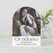 Zwart-wit 2 foto Afstuderen Party Arch Kaart (Staand voorkant)