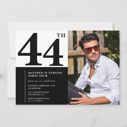 Zwart-wit 44e verjaardag foto kaart (Voorkant)