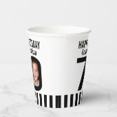 Zwart wit 70e verjaardag aangepaste foto papieren bekers (Rechts)