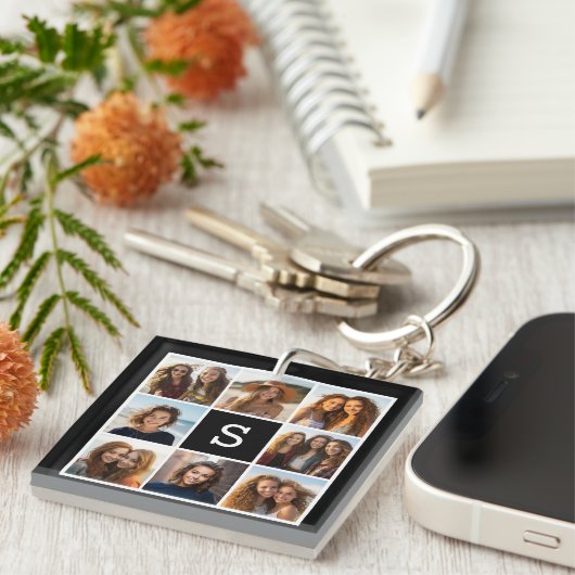 Zwart-wit 8 Aangepast fotocollage monogram Sleutelhanger (Voorkant Rechts)