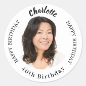 Zwart wit aangepaste foto vrouw verjaardag ronde sticker (Voorkant)