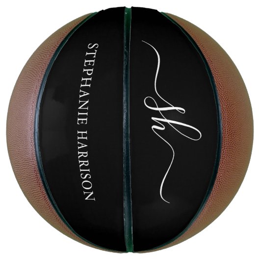 Zwart Wit Aangepaste Naam Monogram  Basketbal (Verticaal)