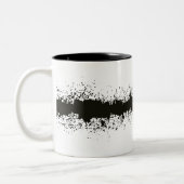 Zwart-wit abstract grungepatroon tweekleurige koffiemok (Links)