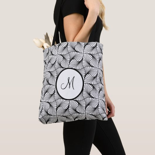 Zwart-wit abstract kunst ontwerp aangepaste initia tote bag (Dichtbij)