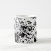 Zwart-wit Abstract vuil "wolken" formatie Koffiemok (Center)