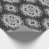 Zwart-wit Bandanna Mandala Cadeaupapier (Hoek)