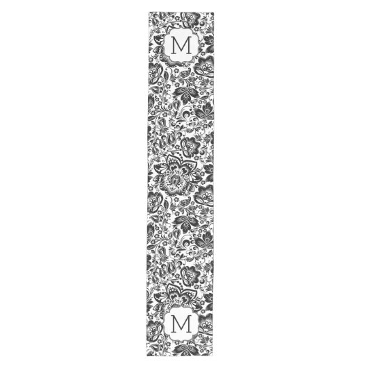 Zwart-wit Barokdamast Monogram Medium Tafelloper (Voorkant)