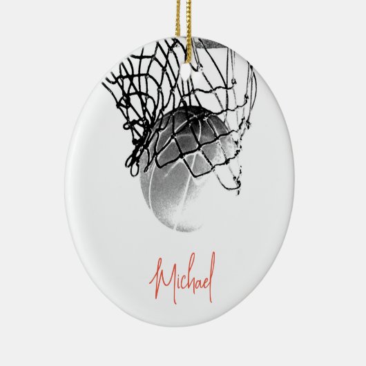 Zwart-wit basketbal en net Jouw naam Keramisch Ornament (Rechts)