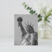 Zwart-wit beeld van de Liberty New York City Briefkaart (Staand voorkant)
