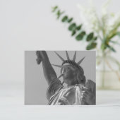 Zwart-wit beeld van de Liberty New York City Briefkaart (Staand voorkant)