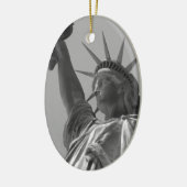 Zwart-wit beeld van de Liberty New York City Keramisch Ornament (Links)