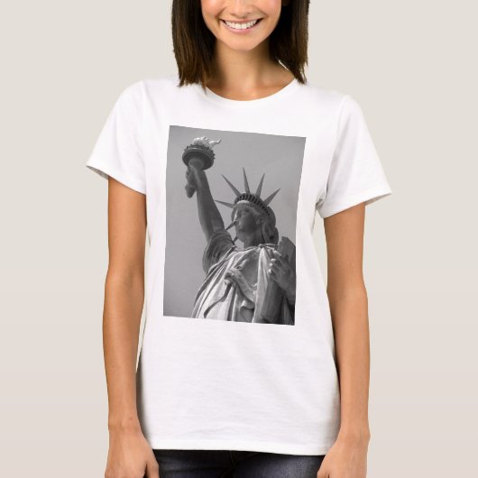 Zwart-wit beeld van de Liberty New York City T-shirt (Voorkant)