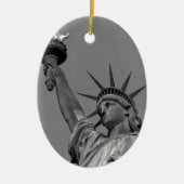 Zwart-wit beeld van de Vrijheid New York Keramisch Ornament (Voorkant)