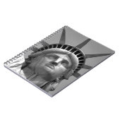 Zwart-wit beeld van de Vrijheid New York Notitieboek (Linkerzijde)