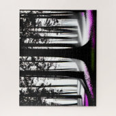 Zwart-wit betoverende Paarse bos Legpuzzel (Verticaal)