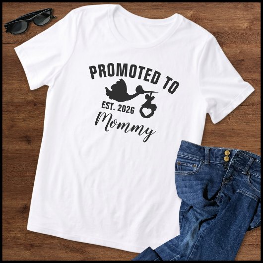 Zwart & Wit Bevorderd tot Mamma 2026 Tri-Blend Shirt