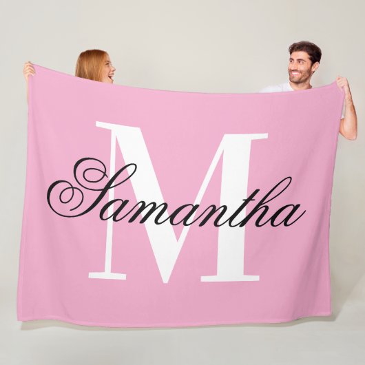 Zwart-wit Big Monogram Roze Fleece Deken (In situ)