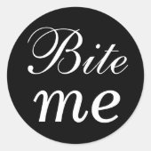 Zwart-wit bite me Sticker (Voorkant)