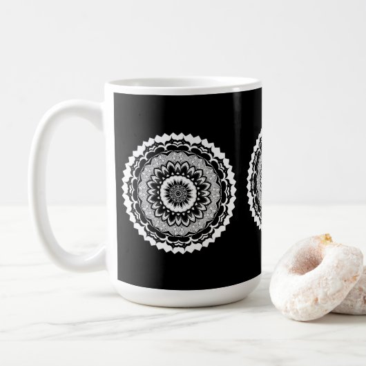 Zwart-Wit Bloem Mandala Mok (Met donut)
