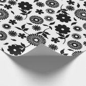 Zwart-wit Bloemen Daisies Naadloos Patroon Cadeaupapier (Hoek)