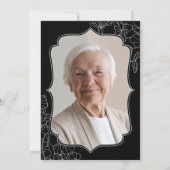 Zwart Wit Bloemen Foto 90e Verjaardagsfeest Kaart (Achterkant)