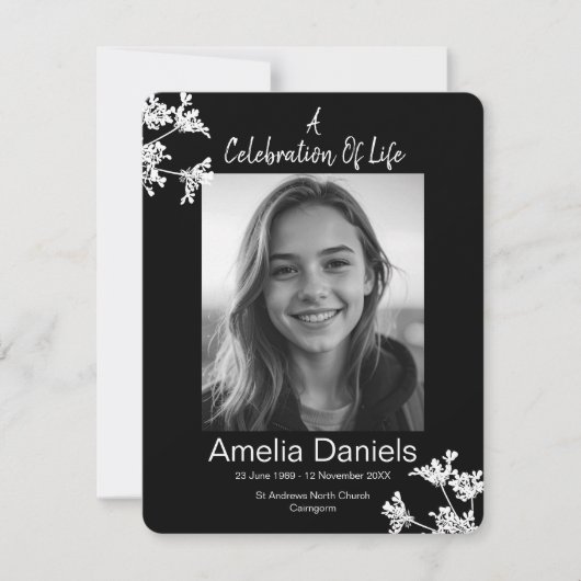 Zwart Wit Bloemen Viering van het Leven Fotokaart Kaart (Voorkant)
