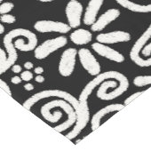Zwart Wit Bloemen & Wervelingen Bloemen Patroon Korte Tafelloper (Hoek)